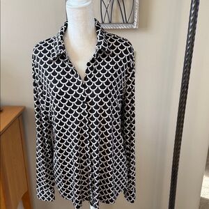 Elegant Black and White Scallop Button Down Shirt